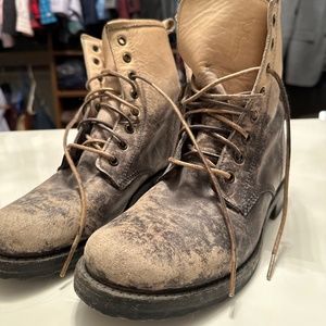 Distressed FRYE workboots